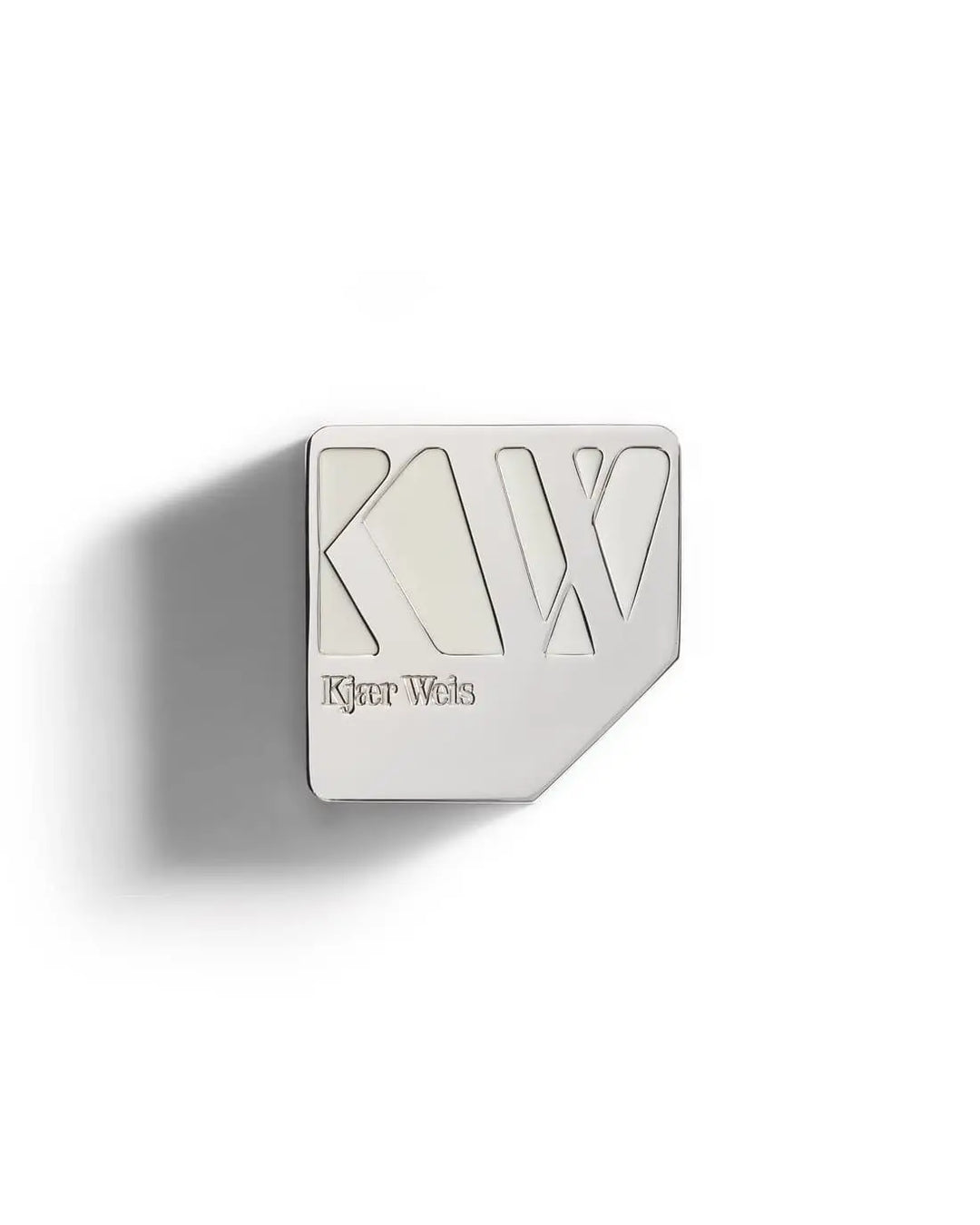 Kjaer Weis Invisible Touch Concealer D310